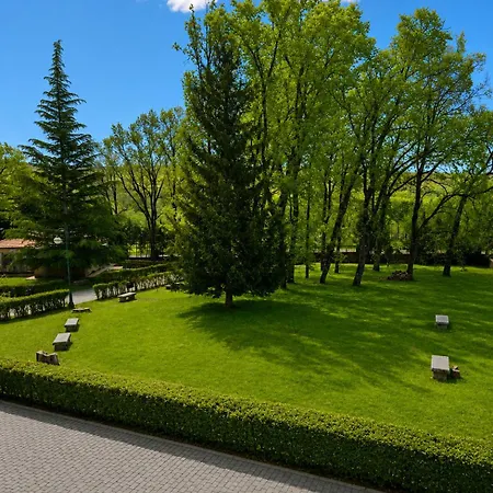 Hospederia La Serrana Hotel
